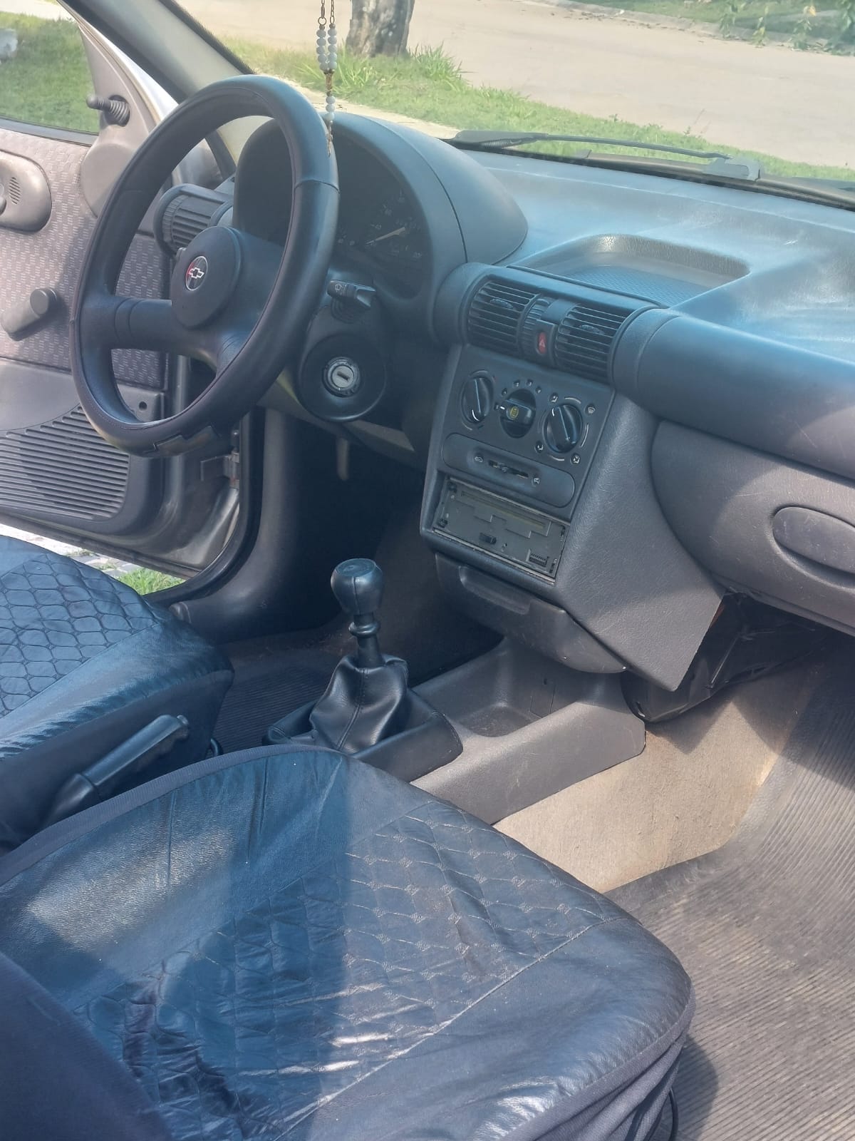 Interior imagem 3 — Chevrolet Corsa
